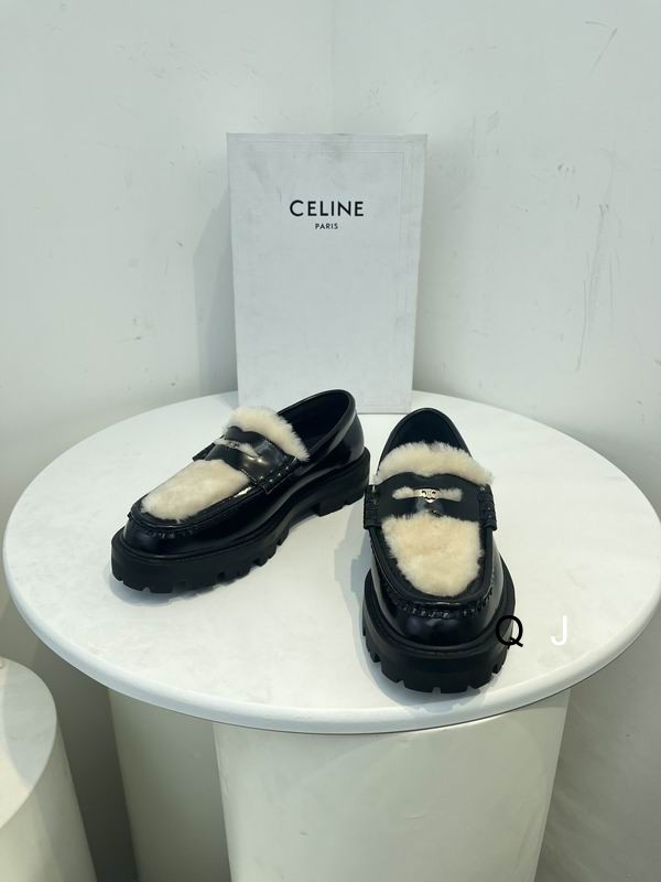 CELINE Women's Shoes 22